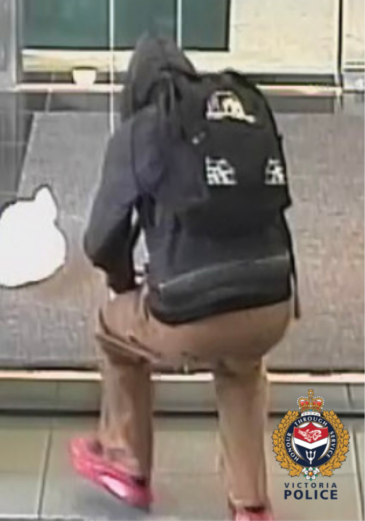 21-17390-Bank-robbery-suspect-2-717x1024